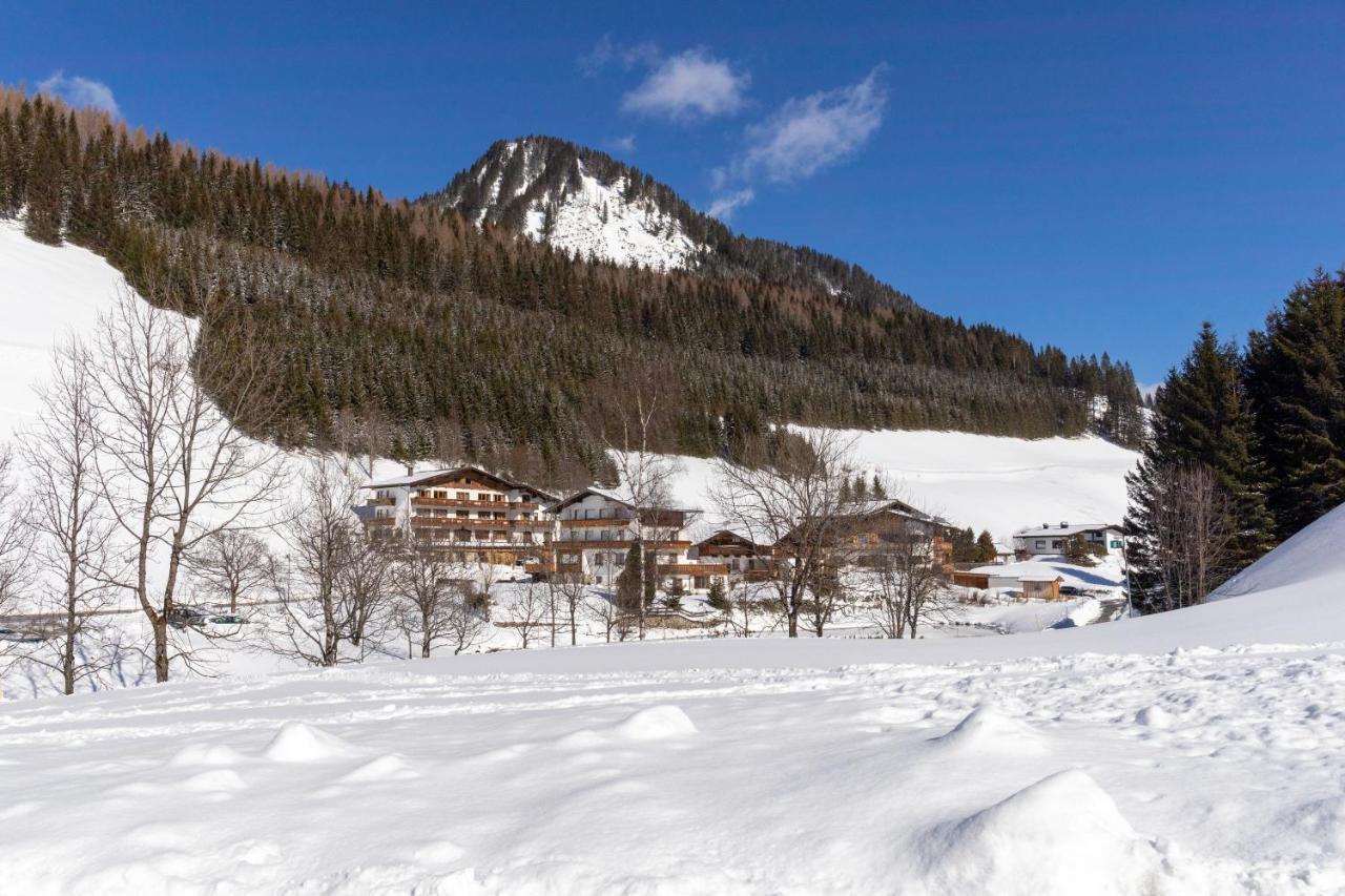 Landhaus Panorama Berwang Exterior photo
